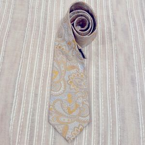 Men’s tie - Geoffrey Beene, yellow and eggshell paisley